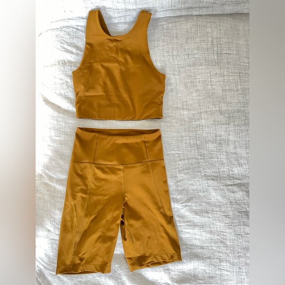 Girlfriend Collective Bikes Shorts and Sports Tank - Picture 1 of 8